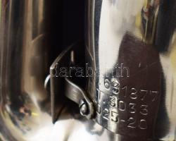 Wagner hordozható gramofon. Működik. 24x28 cm