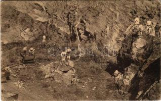 1918 Gyalár, Ghelari; Vasbánya, bányavasút, iparvasút. Prosek felvétele / iron mine, industrial railway (Rb)