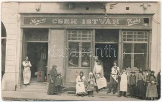 1920 Csíkszereda, Mercurea Ciuc; Cseh István mészáros és hentes üzlete / butcher's shop. photo (kis szakadások / small tears)