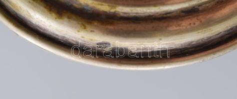 Zölden pácolt antik pohár, ezüst (Ag) szerelékben, jelzett, m: 8 cm