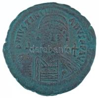 Bizánci Birodalom / Konstantinápoly / Iustinianus 540-541. AE Follis bronz (21,08g) T:VF Byzantian Empire / Constantinople / Iustinianus 540-541. AE Follis bronze "DN IVSTINI ANVS PP AVC / MB - ANNO X II II - CON" (21,08g) C:VF