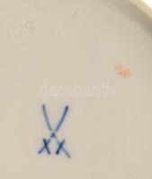 3 db Meisseni porcelán tárgy. Áttört tányér d: 19 cm, bonbonniere, váza