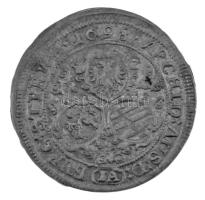 Ausztria 1698IA 3kr Ag "I. Lipót" Graz (1,52g) T:XF, patina, kissé hajlott lemez
Austria ...