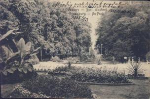 Pozsony Park shrubbery (EB)