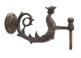 Antik orosz bronz figurális falikar, h: 25 cm