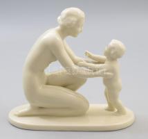 Neutettau anya gyermekével, jelzett, kezén repedéssel, 20x18 cm