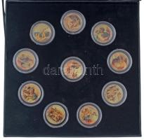 Olaszország ~1954-1989. 50L acél (10db) mindegyik "Sixtus-kápolna freskói" multicolor rátéttel, kapszulában, dísztokban T:XF Italy ~1954-1989. 50 Lire steel (10pcs) all with "Sistine Chapel frescoes" multicolor inlay, in capsules, in case C:XF