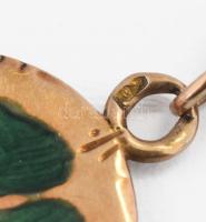 14K arany (Au) nyaklánc porcelán lóherés zománcozott medállal jelzett, 5,29 g,, 56 cm