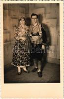 Dubrovnik, Ragusa; Narodna nosnja / Horvát népviselet, folklór / Croatian folklore, traditional costumes. KJD 318