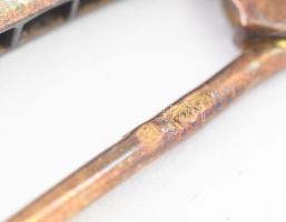 Bross cirkónnal és zafírral ékítve 14k arany (Au) br 6 g