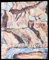 Kádár György 1912. Szerk.: Kádár Katalin. A művész, Kádár György (1912-2002) által DEDIKÁLT! Bp., 2001, Körmendi Galéria. 146 p. Gazdag képanyaggal, Kádár György műveinek reprodukcióival illusztrálva. Kiadói papírkötés.