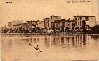 Siófok, Sió- és Hullám-szállodák. Vasúti Levelezőlapárusítás 3943. (Rb)