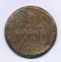 Német Birodalom / Weimari Köztársaság 1932. 4pf bronz, verdejel nem kivehető T:VG
German Empire / W...