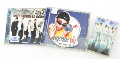 Backstreet Boys, 2 db CD + 1 db kazetta: Backstreet's Back; Shape-CD A.J. (limitált kiadás, egyedi formájú lemez); Millennium. Vegyes állapotban.