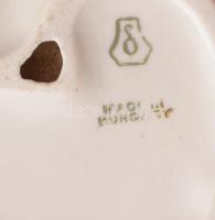 12 darab porcelán tálka és hamuzó, közte Herendi hamuzó