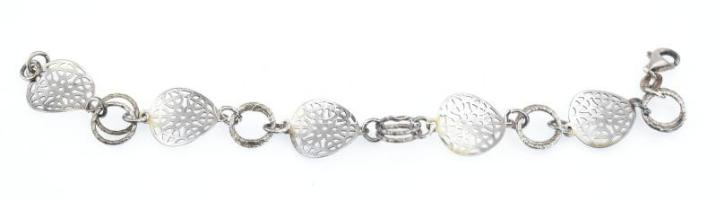 Ezüst(Ag) áttört karikamintás karkötő, jelzett, h: 18 cm, nettó: 7,1 g