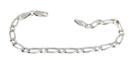 Ezüst(Ag) ovális szemű karkötő, jelzett, h: 18,5 cm, nettó: 4,9 g