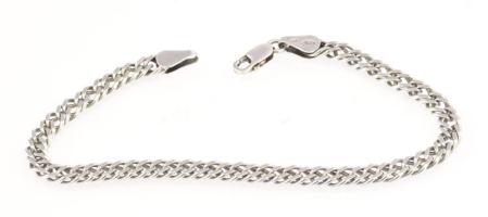 Ezüst(Ag) dupla szemes lapos pancer karkötő, jelzett, h: 18 cm, nettó: 5,5 g