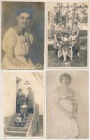 40 db RÉGI fotó képeslap vegyes minőségben: családi portrék, utazások