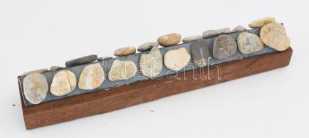 Nagy Sándor (1923-2017): Noé bárkája. Faragott kőcsoport, vas és fa apllikáción, jelzés nélkül, h: 4...