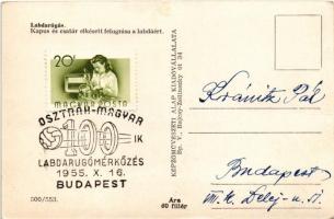 Rapid Wien - Budapesti Honvéd labdarúgó mérkőzés. Alfred Körner góllövés közben. Kapus és csatár elk...