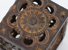 Mini széf, persely, coin bank. Öntöttvas, áttört, kulcs nélkül 19 cm