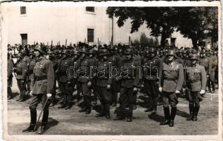 Bevonulás / entry of the Hungarian troops. photo (fl)