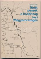 Pávó Elemér: Török pénzek a hódoltság kori Magyarországon. A Magyar Numizmatikai Társulat és a Magyar Éremgyűjtők Egyesülete közös kiadása, 1986.