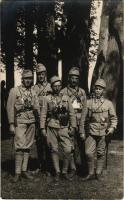 Első világháborús osztrák-magyar katonai csoportkép távcsövekkel / WWI K.u.k. Austro-Hungarian military group photo, soldiers with binoculars