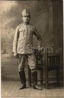 Első világháborús osztrák-magyar katona. H. Lang fényképészeti Műtere, Brassó / WWI K.u.k. Austro-Hungarian military photo, soldier