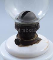 Petróleumlámpa. Üveg testű, hibátlan 51 cm