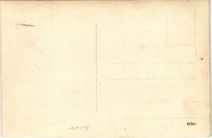 Bányavasút kubikosakkal, mozdony csillékkel, vonat / Industrial mine railway with workers, railcars....