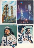 10 db MODERN űrhajós képeslap / 10 modern astronauts and spaceshuttle motive postcards