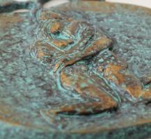 Törley Mária (1950-): Almába zárt szerelem. 1992. Jelzett, hátoldalon dedikációval, bronz, márványla...