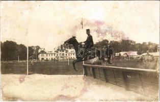 1909 Nezsider, Neusiedl am See; katona akadályugrató lovas bemutatón / K.u.k. military horse race, soldier. photo (EK)