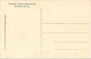 Emlékül a fiatal óriásleánytól - 19 éves 240 kg