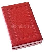 1957. "Munkás-Paraszt Hatalomért Emlékérem" aranyozott, zománcozott bronz kitüntetés mells...