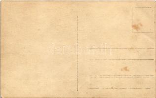 Ismeretlen település, feldíszített étterem belső, magyar címer, zászló, photo (fl)