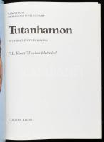 Christiane Desroches-Noblecourt: Tutanhamon. Egy fáraó élete és halála. Bp.,1985, Corvina. 4. kiadás...
