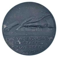 ~1940. "Magyar Gyorsírók Országos Szövetsége 1925" Zn díjérem "100° - III. díj" gravírozással, "BERÁN N. BPEST" gyártói jelzéssel (42,5mm) T:XF,VF korr.