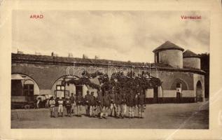 Arad castle with soldiers (fa)