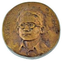 DN "Ságvári Endre 1913-1944" egyoldalas, öntött bronz emlékérem (90mm) T:XF patina