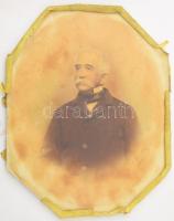 Strelisky Lipót (1816-1905) Férfi portré kitüntetéssel (1867). Jelzett vintage fotóművészeti alkotás...