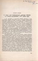 Kubinyi András:  A városi rend kialakulásának gazdasági feltételei és a főváros kereskedelme a XV. század végén. (Dedikált.) Budapest, 1963. Akadémiai Kiadó (Akadémiai Nyomda). 189-226 p. Egyetlen kötetkiadás. Dedikált: "Dr. Major Jenőnek őszinte tisztelettel: Kubinyi András". Kubinyi András (1929-2007) történész, régész, egyetemi tanár, a Mátyás- és Jagelló-kori várostörténet kutatója. Dolgozatában a polgári rend kialakulásának esélyeit vizsgálja, illetve az országon belüli távolsági kereskedelmet sújtó vámok rendszerét - a nevezetes, többször is kiújuló vámper, a XV. század végi úgynevezett nagyváradi vámper kapcsán. A per egyben rámutat arra is, hogy országon belül mennyi országon, sőt megyén belüli vámolással kellett szembenézniük a kereskedőknek, illetve arra is, hogy a királyi főhatalom mennyiben volt érdekelt tekintetbe venni a belföldi kereskedelem jogsérelmeit. (Különlenyomat a Budapest múltjából XV. kötetéből.) Prov.: Major Jenő (1922-1988) településtörténész, földrajztudós, urbanisztikai szakíró. Fűzve, kiadói borítóban. Jó példány.