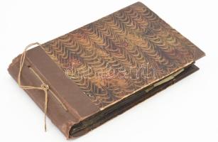 1947 Franciaország, cserkész jamboree albuma, felvarróval, képeslapokkal, cserkésztáborban készült f...