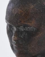 Reményi József (1887-1977): Férfi büszt (Végh Gusztáv?). Bronz, jelzett, m: 5,5 cm