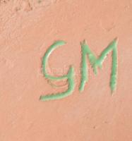 GM jelzéssel 3 darab tárgy: váza, bonbonier, szálváza, mázhibával, m: 23 cm alatt