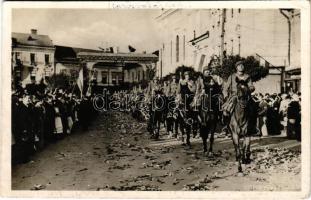 1940 Marosvásárhely, Targu Mures; bevonulás / entry of the Hungarian troops + "1940 Marosvásárhely visszatért" So. Stpl. (EK)