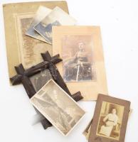 Nagy vegyes fotó tétel a XX. sz legelejéről: katonák, biciklisek, családi fotók, üzlet fotója, vegye...