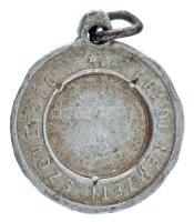 1899. "Aradi Nemzeti Szövetség / 1849-1899 Október 6. - Arad" Al emlékmedál füllel, üveg é...
